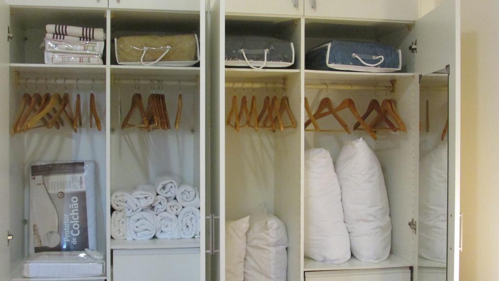 Lindo Apto No Barrabela, Todo Equipado, Com Arcondicionados Split Novos No Quarto E Na Sala, Limpissimo, Cheiroso, Novinho, Condominio Em Frente A Praia, Com Piscina Aquecida, Sauna, Quadra, Academia, Lavanderia, Salao De Beleza, Restaurantes, Mercad 里约热内卢 客房 照片